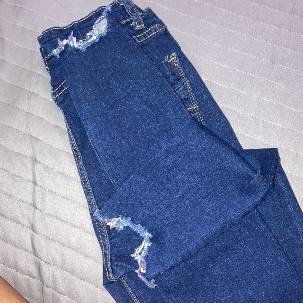 Jeans - Picture 3 of 4